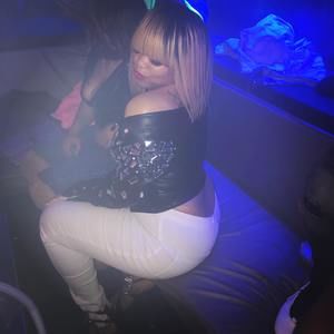 Meet your Posher, Shawnta